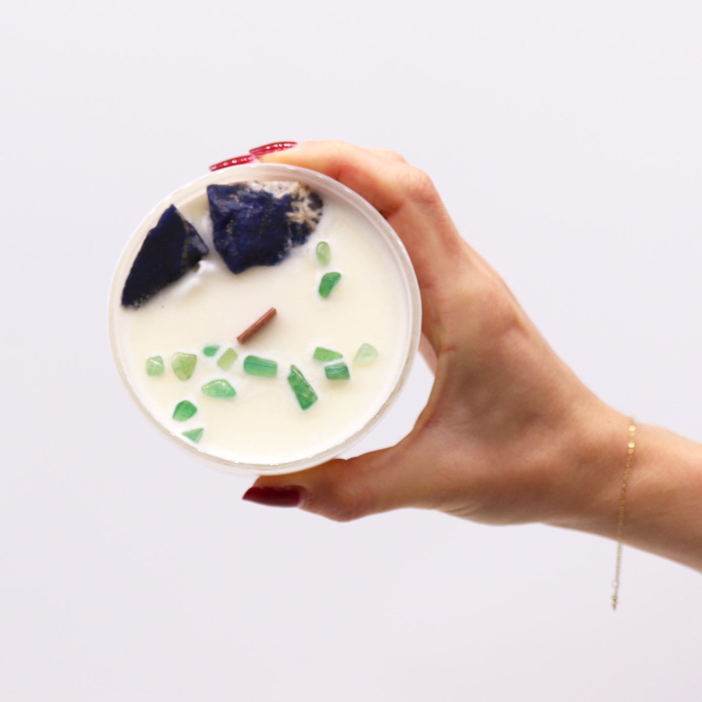 Throat Chakra – Fell Berry with Sodalite & Jade Chips