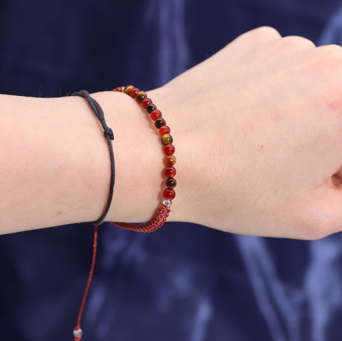 Leo Zodiac Crystal Candle – Gemstone Bracelet + Citrus & Vanilla