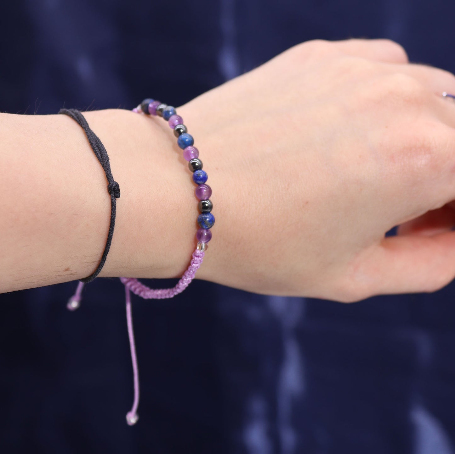 Aquarius Zodiac Crystal Candle – Gemstone Bracelet + Ocean Air &amp; Sage